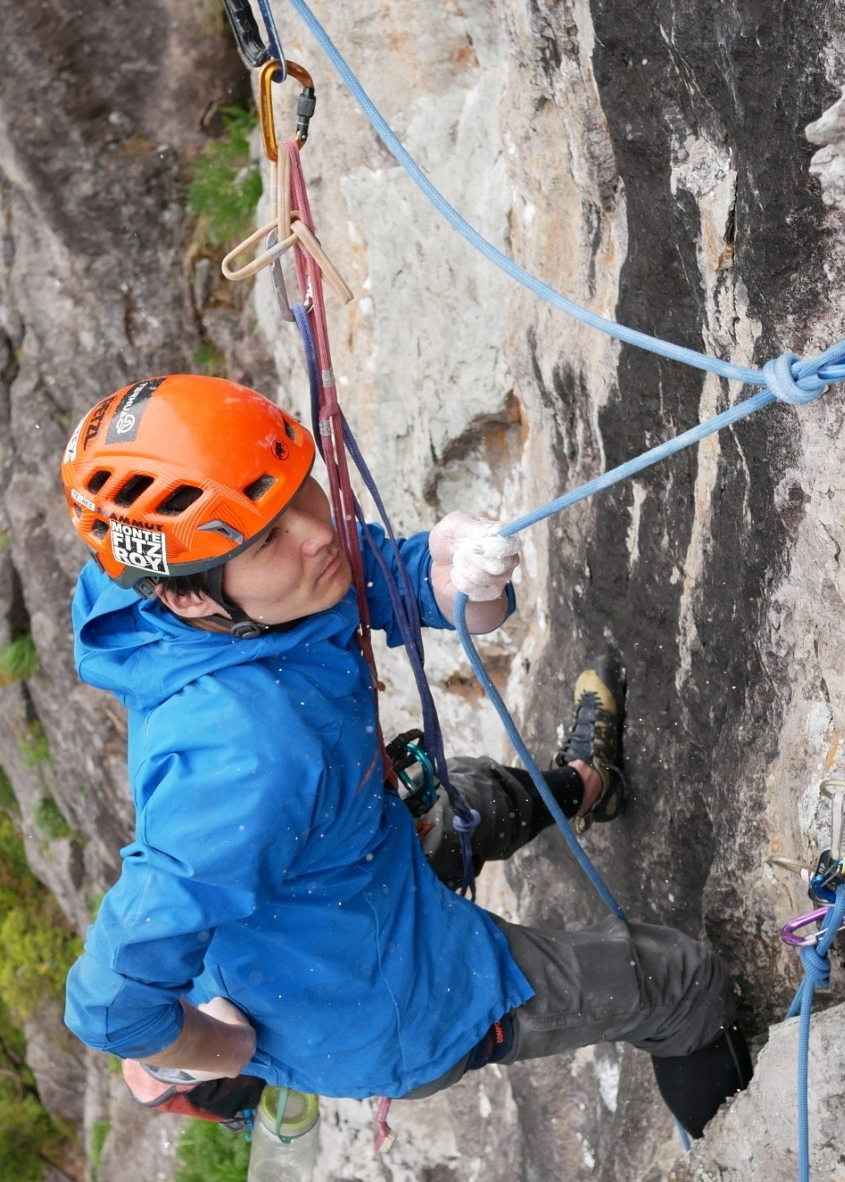 チャンスコメ欄見て『マムート』 最新モデル マサオ ライト 2.0 ハードシェル チャンスコメ欄見て『マムート』 最新モデル マサオ ライト 2.0 ハード