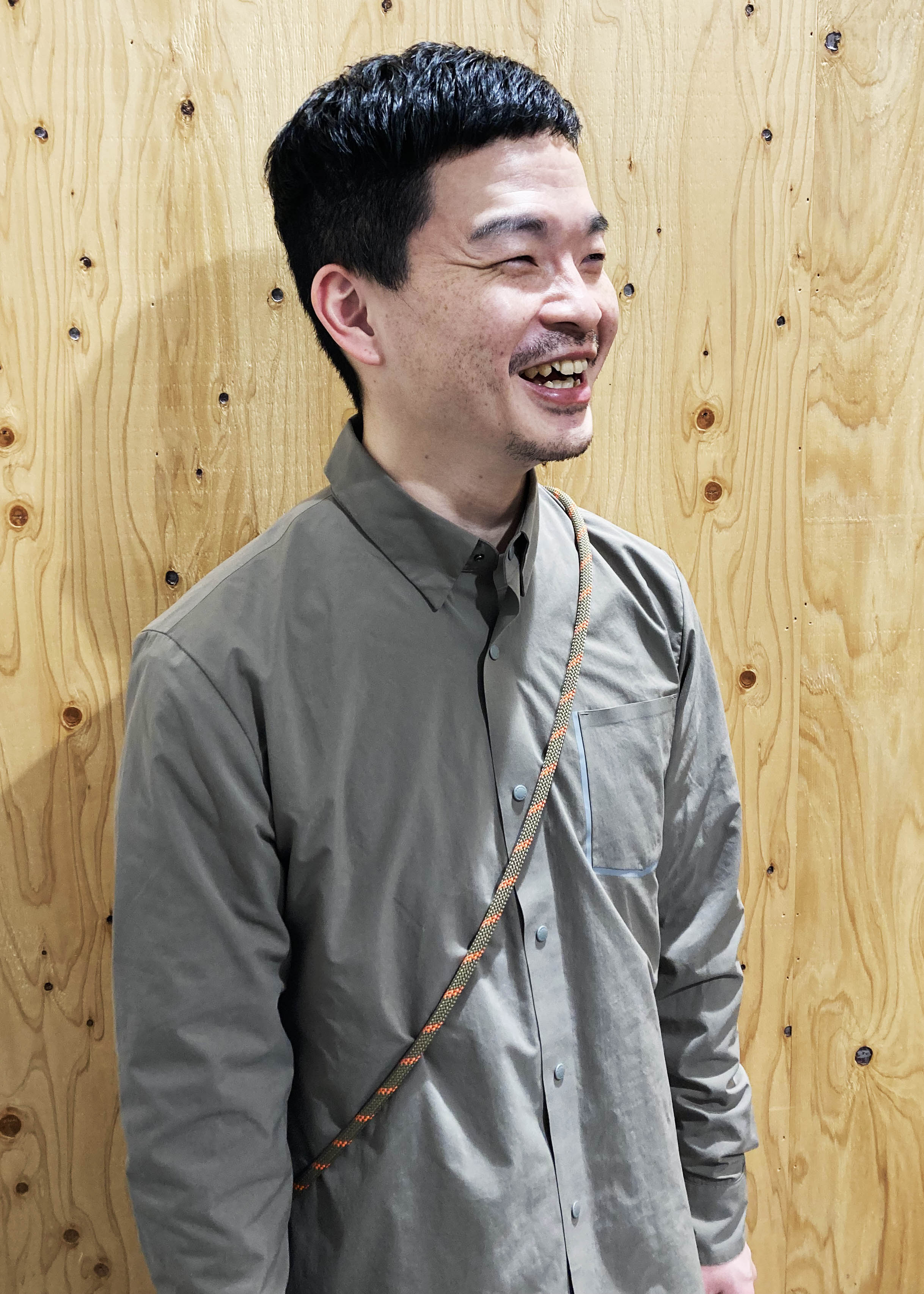 マイクロレイヤー 2.0 ハードシェル フーデッド ジャケット アジアン